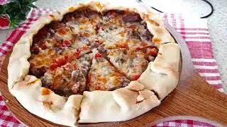 Сочный пицца по-турецки.Турецкая кухня пиде #shortsvideo#youtube#art#food#рецепты