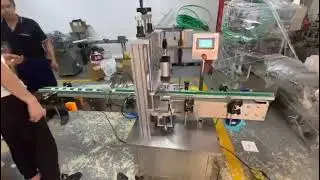 Inline cap push on capping machine