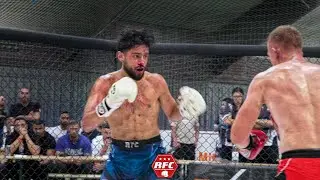 He opens his head with that heavy blow   #RFC #RFC13 | #mma #boxing #germany 