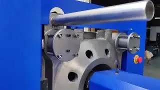 Highshine 130Ton Servo Injection Molding Machine in Stock