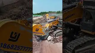 2025 Precision Grading with Modern Excavator Technology