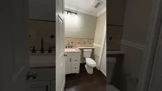 Realtor in Hazlet NJ tours a $450k home | NJRealEstateAgent.com | #shorts #hazlet #newjersey