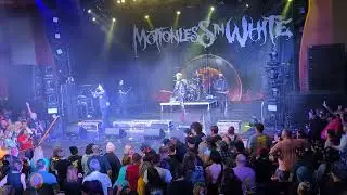 Motionless in white Theater show on Shiprocked 2023