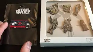 Treasure truck exclusive! Mandalorian Pin Set (with baby yoda!) and treasure truck pin!