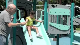 Broadway Park Ribbon Cutting