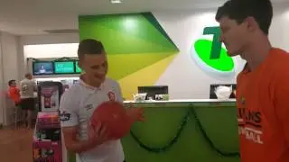Brisbane Roar vs Cairns Taipans - Spin the Basketball