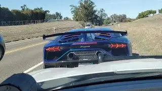 Cop vs SVJ Lamborghini drag race