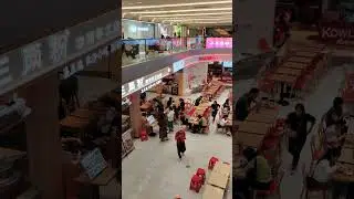 On the 2nd floor at Guangzhou Baima Costume (China) #china #chinese #guangdong #guangzhou #travel