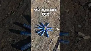 9x BLAUER BERBER - FUNKE + CRACKLING🔥 / #fireworks #pyro #feuerwerk #pyrotechnik #boom #silvester
