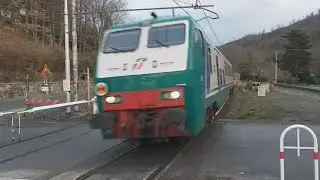 Uic-x E464 003,cortissimo regionale al pl + riprese stazione e vecchio centro storico di Ferrania