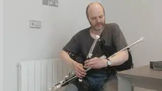 Down the back lane www.donnachadwyerpipes.com