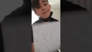 felicita su palla 8