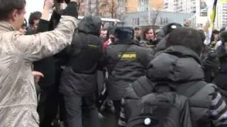 Far-right, pro-Kremlin rallies vie on Russia unity day