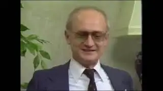 Yuri Bezmenov - Four Stages of Ideological Subversion (1984) FULL INTERVIEW