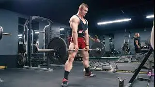 Sumo Deadlift