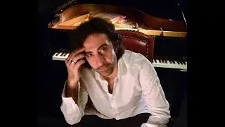 Alessandro Conti performs Glass - Etude No  16
