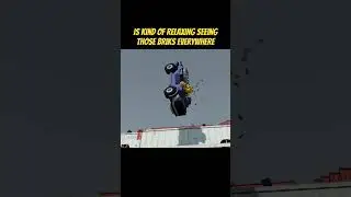 #freeroamdriving #beamngdrive #carsimulation #slowmotioncrash #beamngdrivecrashes
