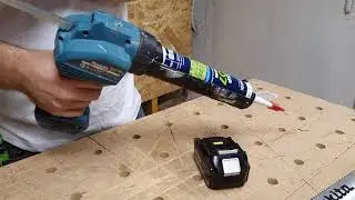 Pistolet à Mastic MAKITA DCG180z 18 V