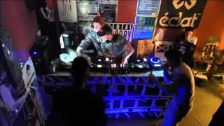 BJD : MAMOET B2B WOODZ ft MC MEL & MC STITSKO