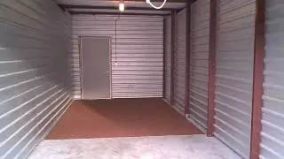 Garage space FOR RENT