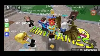 HI GUYS ME PLAY ROBLOX GAME: epic minigames PART 2