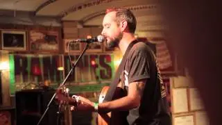 Josh Mann (Paper Arms) &ndash; Malcolm Hilliard @ The Ramones Museum, Berlin