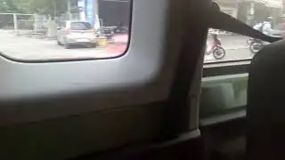 Đi xe ô tô 