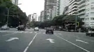Manejando por Buenos Aires con Mike Amigorena