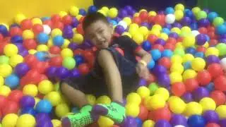 PlayPlanet w/ Russel Rainne