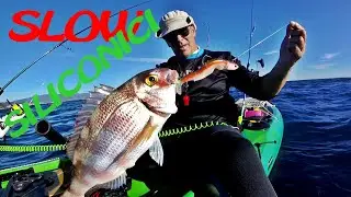 PESCA CON I SILICONICI IN KAYAK