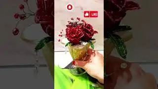 Red roses in a glass vase / Unique table centerpiece / Beautiful home decor / Beaded crafts ideas