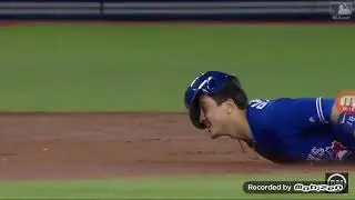 MLB: Darwin Barney Hilarious Slide