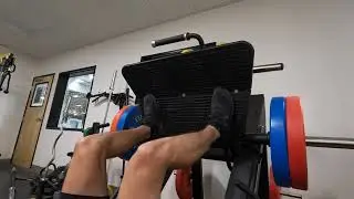 1,000 POUND CAPACITY! Commercial Grade Leg Press Machine by Signature Fitness
