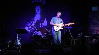 Kevin West: One To Many Live at Molly Malone's Los Angeles