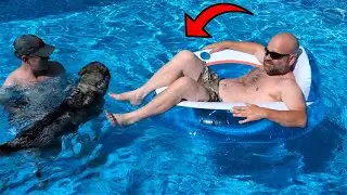 This Comfortable Pool Float Even has a Cup Holder! Float in Style!
