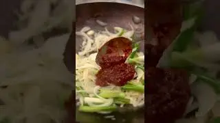 Тайваньский суп с говядиной и лапшой