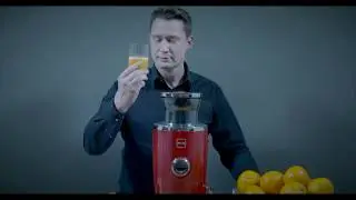 What is VitaTec and how does it work on the Novis VitaJuicer?