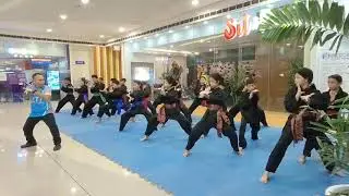 pencak silat warm up