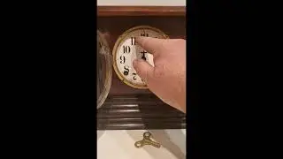 Antique 8 Day Ingraham Shelf Clock Gong and Bell Strike