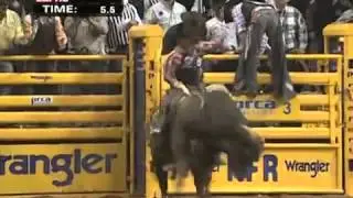 Bobby Welsh - 06 NFR, Rd 1 (90 pts)