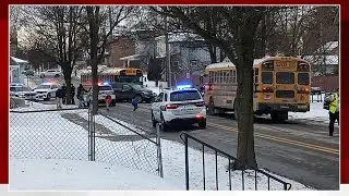 FWPD: Driver suffers life-threatening injuries in school bus, SUV crash