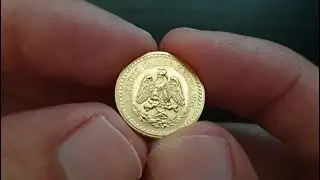 Dos Pesos Y Medio (2.5 Pesos) Gold Coin