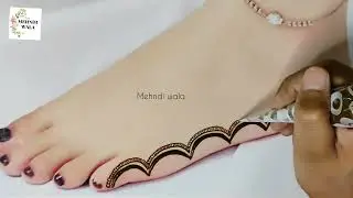 पैर की मेहंदी डिज़ाइन / मेहंदी का डिज़ाइन / Pairo ke mehndi design / stylish mehndi design #mehndi🌿🌿
