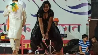 परफ्यूम लगावे चुनी  में।।।।।# कोमल चौधरी।।#haryanvi ## super dance ❣️❣️