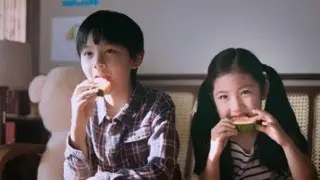 女孩抬頭撞見新鄰居，眉眼的隨性不張揚讓人一眼難忘，心跳瞬間失控！💞 中國電視劇 | 譚鬆韻 宋威龍 張新成