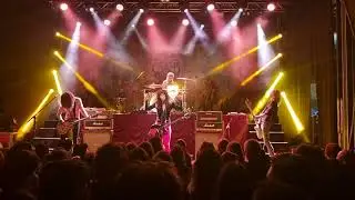 Starbenders at Gagarin 205 (12/03)