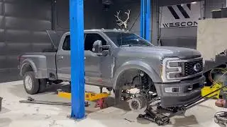 Installing the new leveling kit