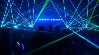 Daddy Yankee - Si Me Preguntan A Nadie Yo Le debo - Show Laser