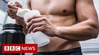 Doctors warned about &lsquo;dry scooping&rsquo; fitness fad - BBC News