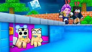 Les ENFANTS ont CONSTRUIT une BASE SECURISÉE dans la PISCINE pour se CACHER de RUMI sur Minecraft !